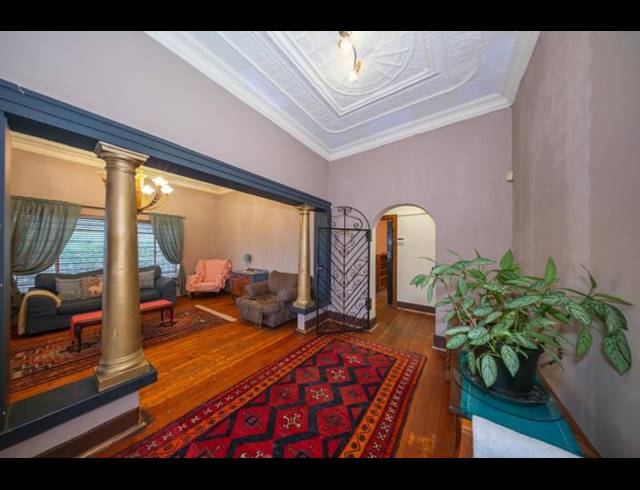 3 BEDROOM HOUSE FOR SALE IN KENSINGTON